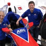 IndyCar: Tony Kanaan anuncia ida para AJ Foyt Racing na temporada 2018