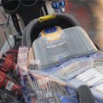 Outras: Pneu atinge e mata espectadora em prova de dragster nos EUA