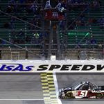 NASCAR Camping World Truck Series: Kyle Busch vence no Kansas
