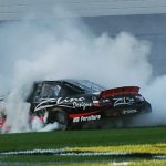 Nationwide Series: Denny Hamlin vence no Kansas