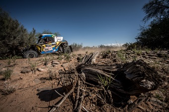 Rally Dakar: Brasileiros são campeões dos UTVs com o Can-Am Maverick X3