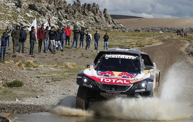 Rally Dakar: Sainz conquista vitória do Rali Dakar para a Peugeot