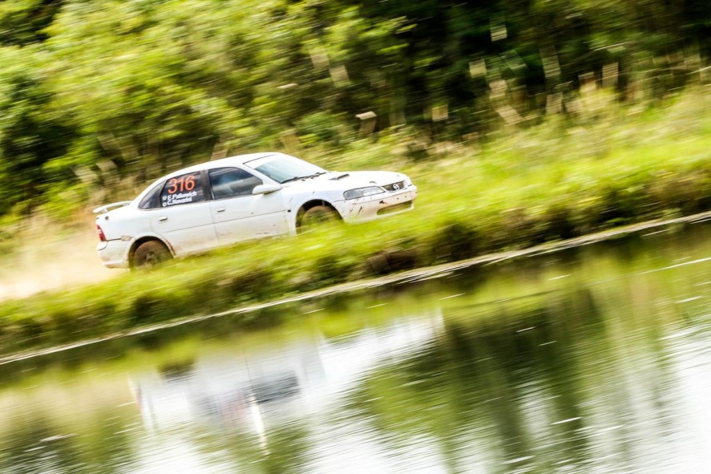 Rally: Motores roncam no sábado para primeiro treino de rali de velocidade no Brasil