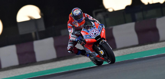 MotoGP: Andrea Dovizioso vence GP do Catar