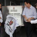 F1: Emerson Fittipaldi dá nome Á  reta de chegada de Interlagos