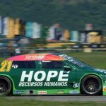 Stock Light: Marcos Gomes marca o melhor tempo no primeiro treino livre