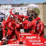 IRL: Dixon vence em Sonoma e é o novo lÁ­der da temporada
