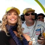 Truck: LuÁ­s Zapellini recebeu ajuda de Karina Bacchi em Interlagos