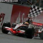F1: Hamilton e seu show em Silvestone, por Carlos Eduardo