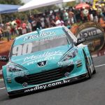 Stock: Ricardo MaurÁ­cio garante pole position para a Peugeot