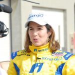 Indy500: Ana Beatriz estreia nova indumentária na 500 Milhas de Indianápolis