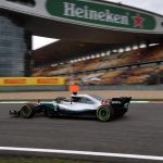 F1: Lewis Hamilton lidera o 2º Treino Livre em Xangai; 1 décimo separou os quatro mais rápidos