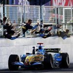 F1: Alonso vence no Japão e bota a mão no bi-campeonato