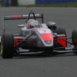 F3 Inglesa: Marko Asmer é o mais rápido em Oulton Park