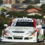 Stock: Feldmann lidera treino extra em Londrina
