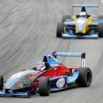 FRenault: Gaúcho VinÁ­cius Quadros renova com patrocinadores para disputar o campeonato em 2006