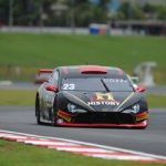 Campeonato Brasileiro de Turismo: Primeiro treino tem lÁ­deres separados por 0s004
