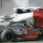 F1: McLaren culpa detritos por acidente de Kovalainen