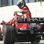 F1: Ferrari diz que Massa é 0% culpado em quebra
