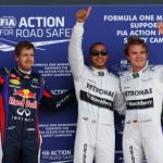 F1: Em casa, Lewis Hamilton marca a pole-position