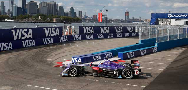 Fórmula-E: Sam Bird vence as duas provas em Nova Iorque