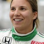 F1: Sauber anuncia Simona de Silvestro como piloto afiliado