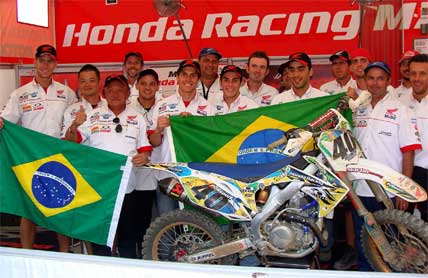 Motocross: Entre 37 paÁ­ses, Brasil é o 14º no Motocross das Nações 2009