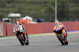 MotoGP: Em ValÁªncia, Casey Stoner vence a última prova do ano