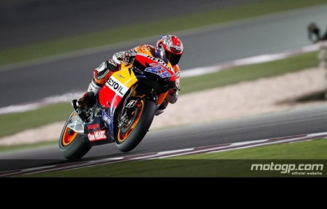MotoGP: Casey Stoner sai na pole no Catar