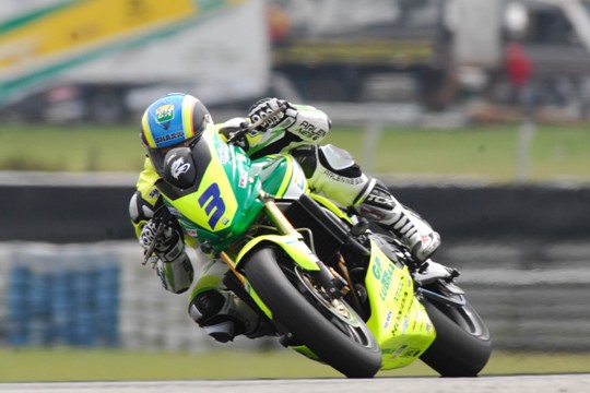 600 Hornet: Paranaenses dominam grid na etapa de Curitiba