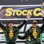 Stock: Marcos Gomes/Antonio Pizzonia vencem a corrida de duplas em Curitiba