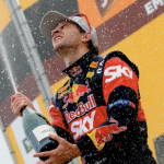 Stock Car: Daniel Serra vence prova tumultuada no Velopark