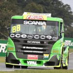 Truck: Beto e Roberval comemoram dobradinha da Scania no grid em Curiba