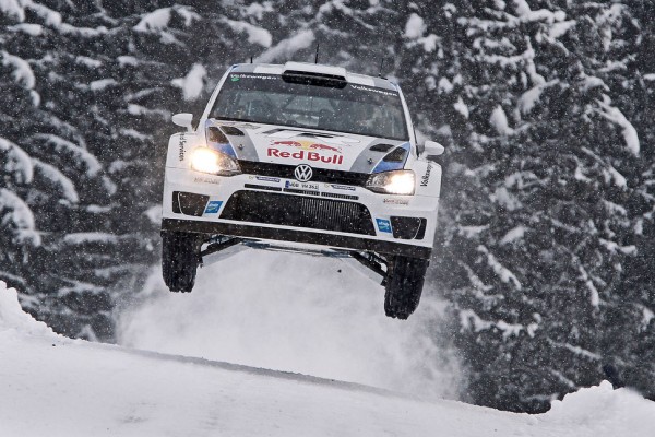 WRC: Com Sébastien Ogier, Volkswagen conquista primeira vitória