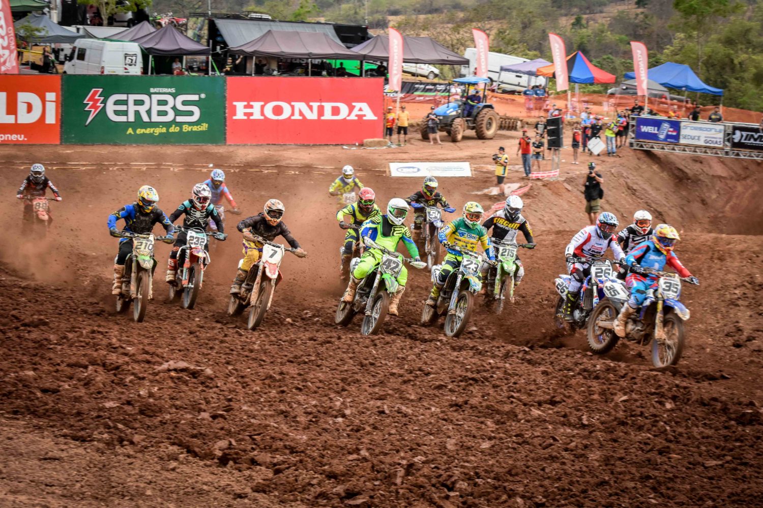 Segunda Etapa do Campeonato Goiano de Motocross foi sucesso total