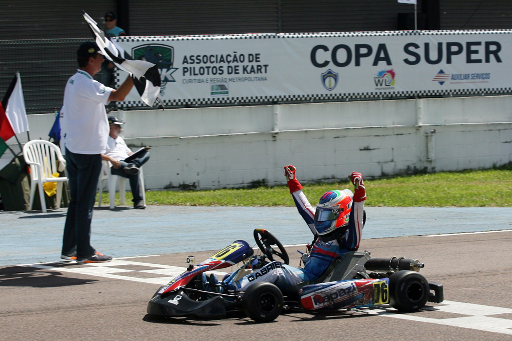Copa Super Paraná de Kart terá a Super Final neste fim de semana