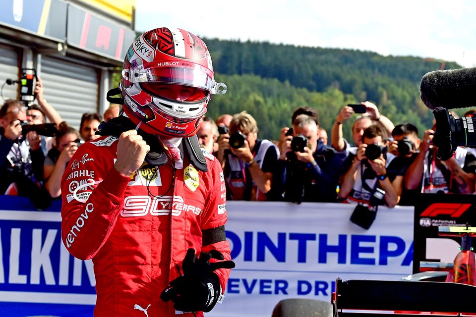F1: Charles Leclerc vence pela primeira vez