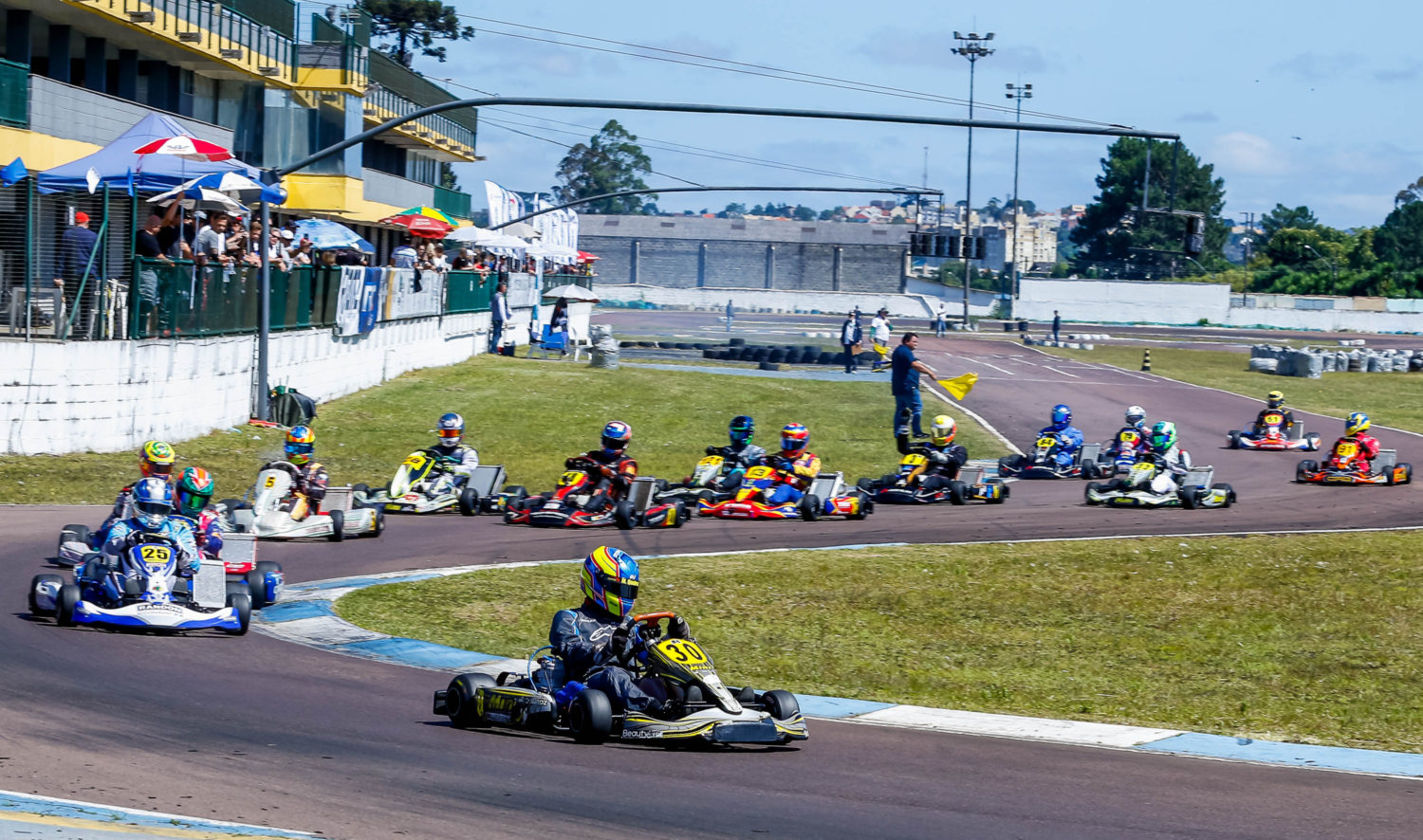 Campeonato Paranaese de Kart é adiado em uma semana e passa para 19 de setembro no Raceland