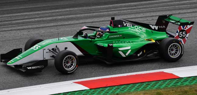 W Series: Jamie Chadwick vence na Áustria