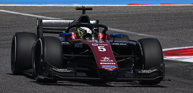 Fórmula-2: Ralph Boschung e Théo Pourchaire vencem no Bahrein