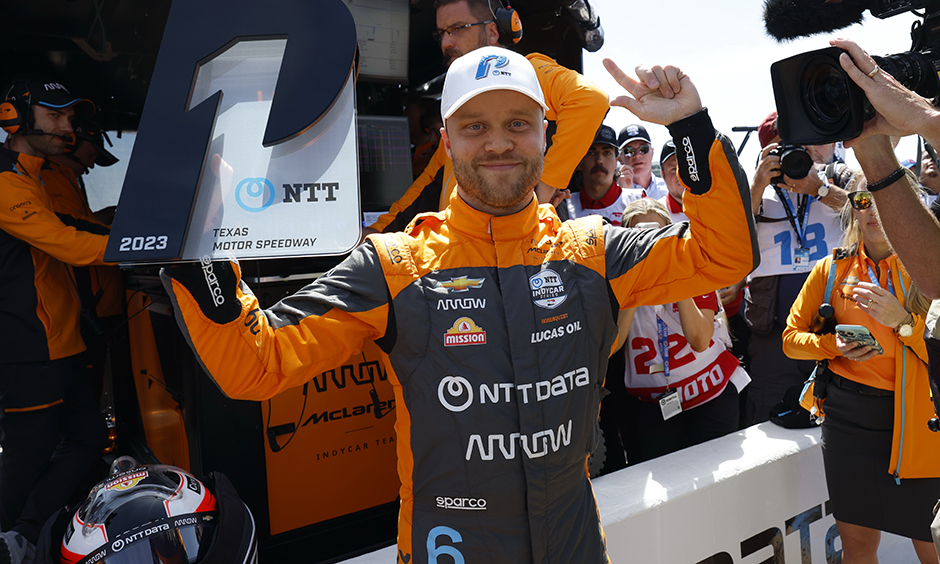 IndyCar: Felix Rosenqvist marca a pole para o GP do Texas