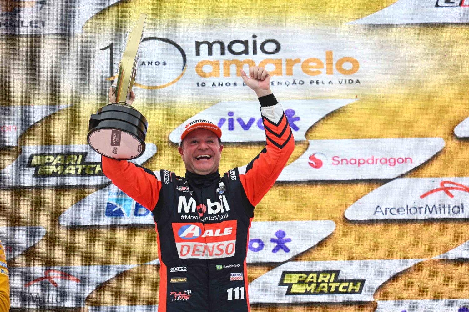 Stock Car: Barrichello e Camilo vencem e Stock Car tem novo lÁ­der