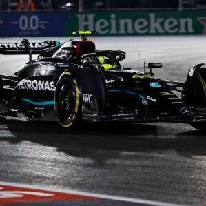 Fórmula-1: Lewis Hamilton nega ter procurado Horner em relação a uma possível vaga na Red Bull em 2024