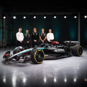Fórmula-1: Mercedes apresenta o W15