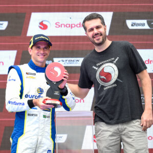 Stock Car: Às vésperas de corrida 300, Daniel Serra crava pole no Velocitta