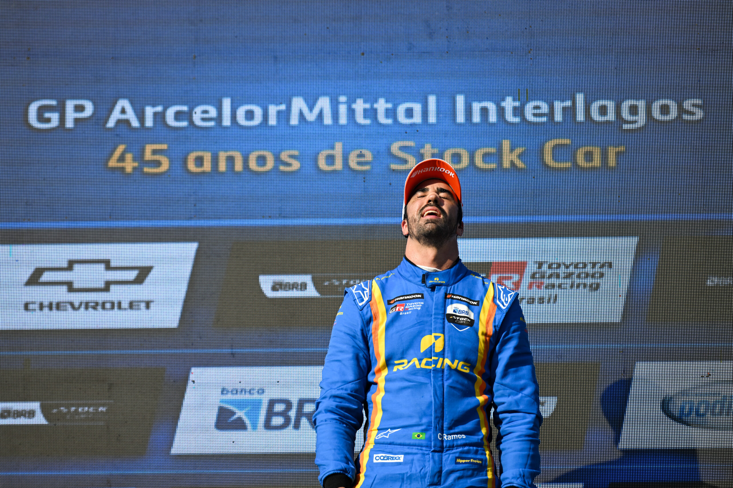 Stock Car: De volta ao topo: Cesar Ramos vence corrida Sprint em Interlagos