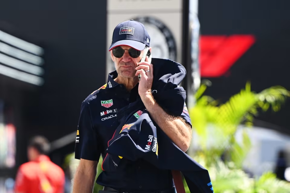 Fórmula-1: Red Bull confirma saída do renomado designer, Adrian Newey