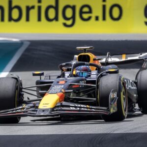 Fórmula-1: Max Verstappen marca a pole para a Sprint Race do GP de Miami