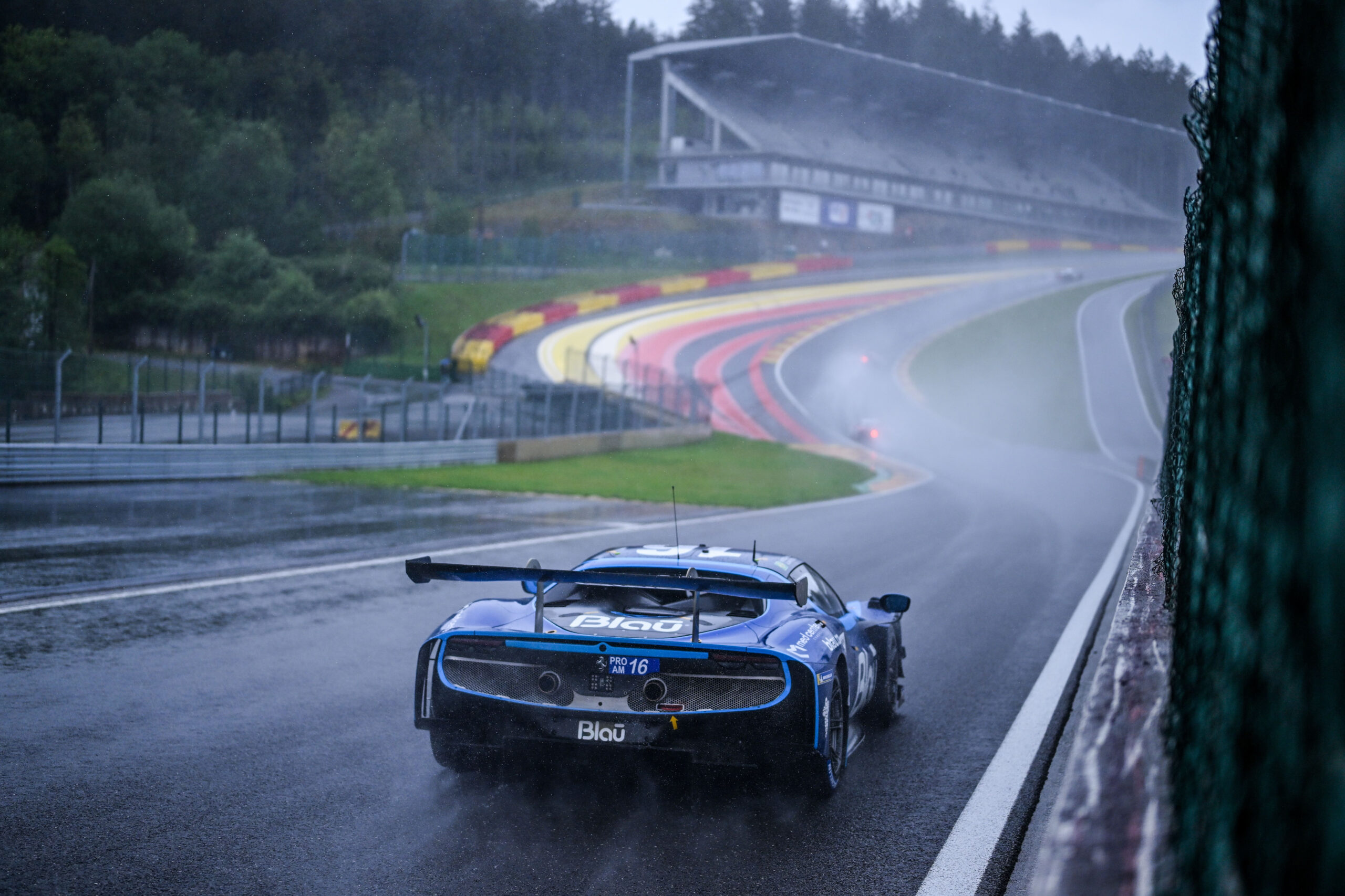 Problemas nos pits minam arrancada de Hahn e Khodair em prova de Endurance em Spa-Francorschamps