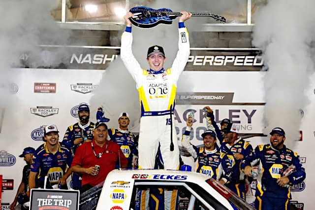 NASCAR Truck Series: Christian Eckes vence no Nashville Superspeedway